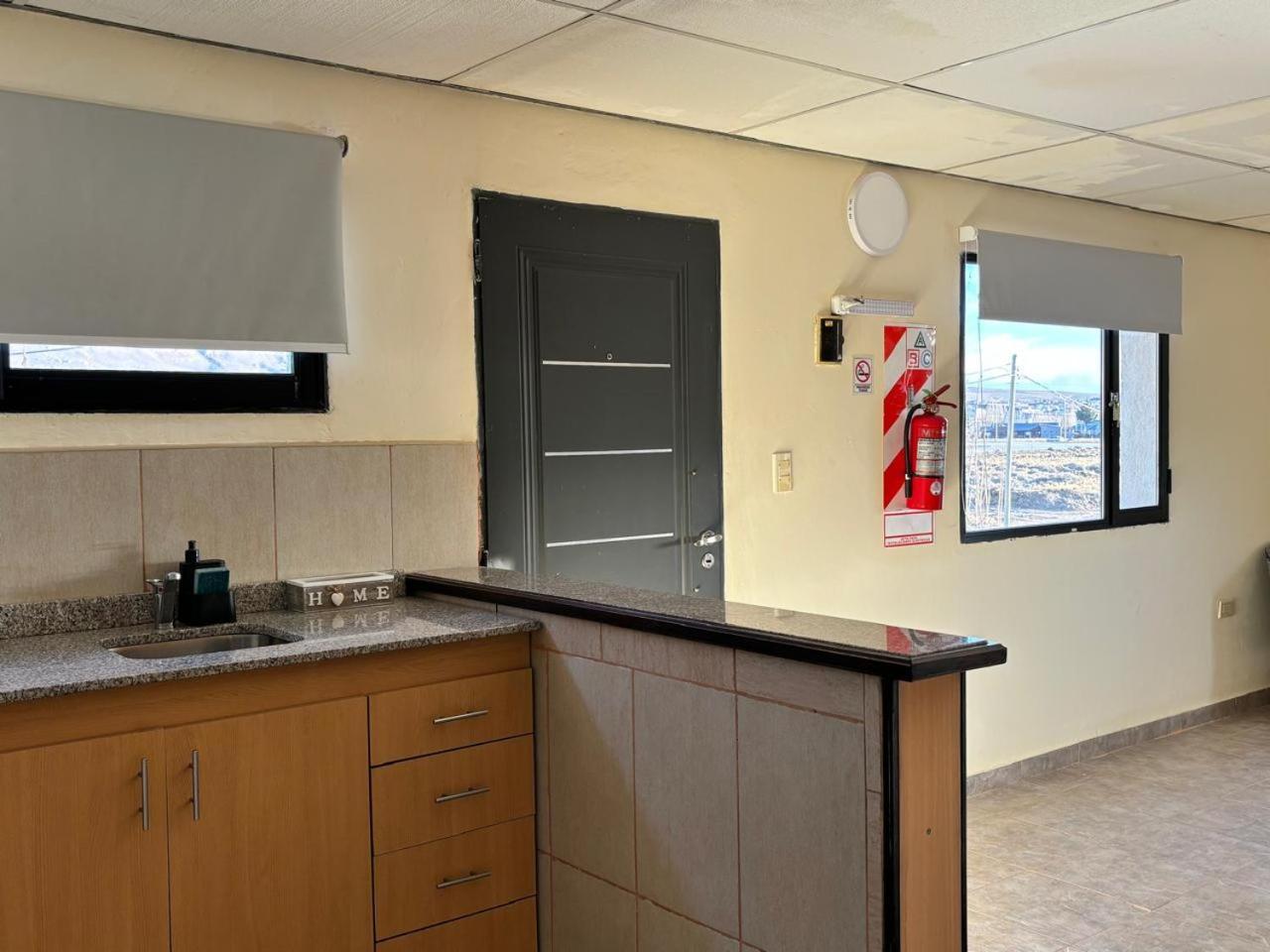 Terminal Suites Ελ Καλαφάτε Εξωτερικό φωτογραφία